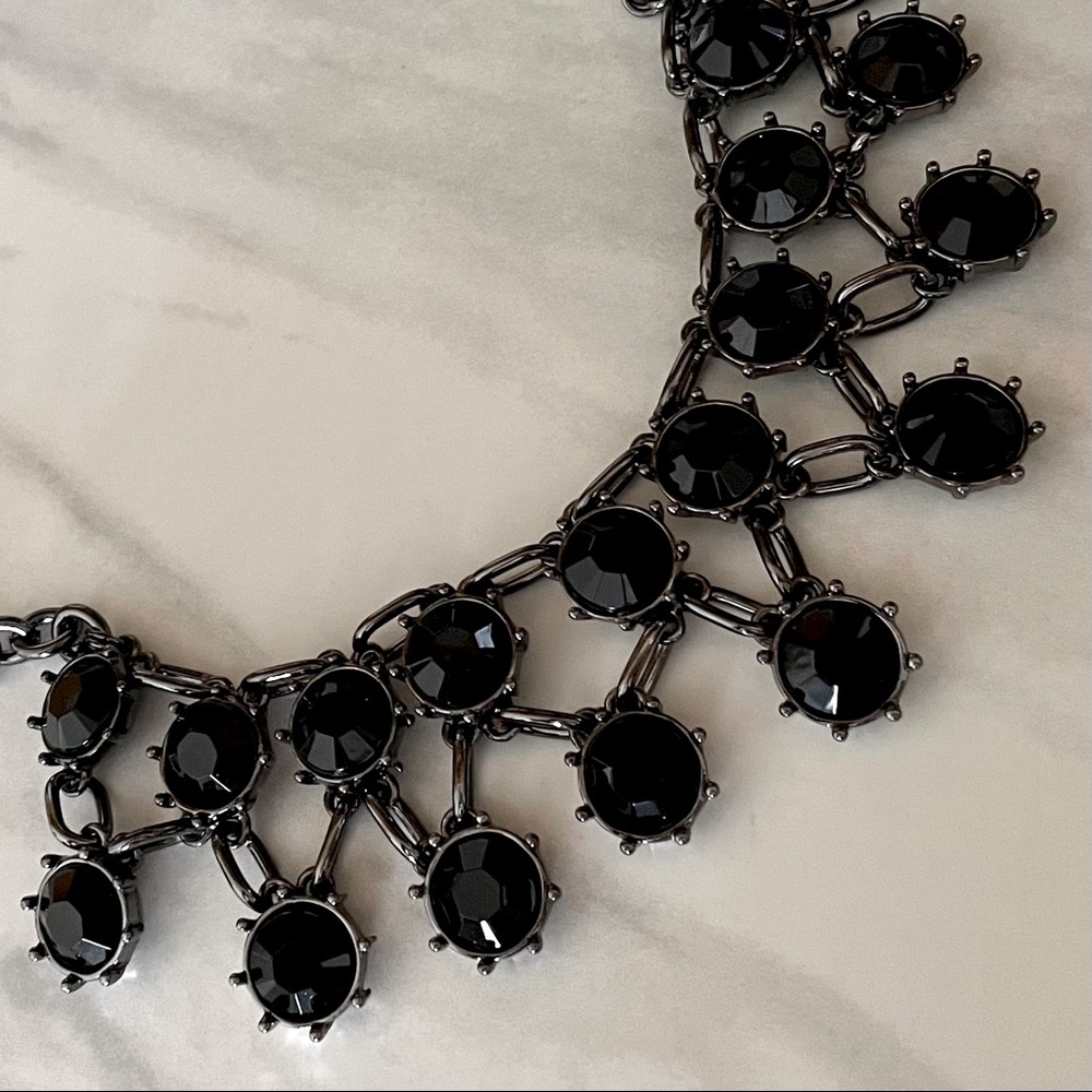 Black Resin Stone & Metal Cleopatra Necklace NWT